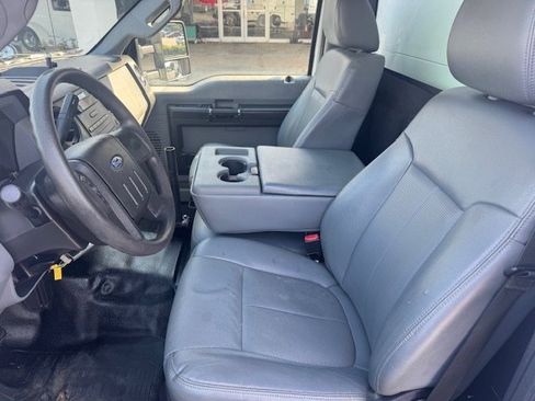 Used 2015 Ford F550 XL w/ Power Equipment Group image 16