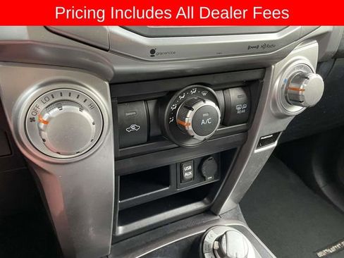 Used 2019 Toyota 4Runner SR5 AWD/4WD image 34
