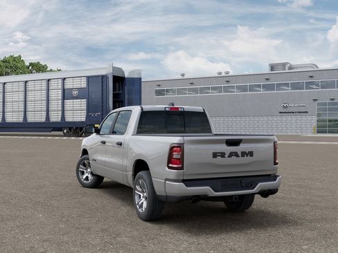 New 2026 RAM 1500 Express RWD image 3