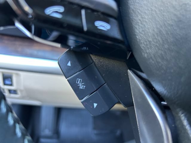 Used 2019 Subaru Outback 2.5i Limited AWD/4WD image 21