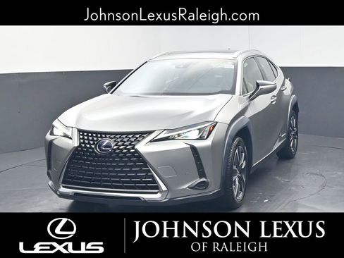 Used 2022 Lexus UX 250h w/ Accessory Package (Z1) image 5