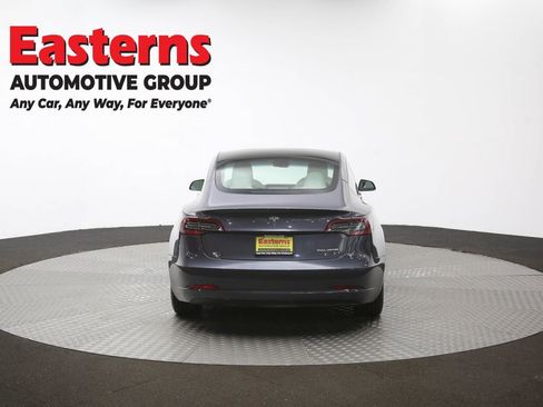 Used 2021 Tesla Model 3 Long Range AWD/4WD image 32