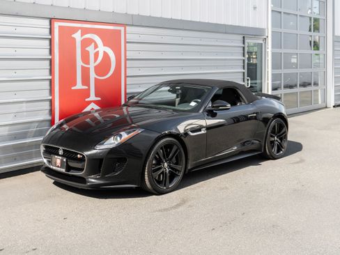 Used 2014 Jaguar F-TYPE S RWD image 32