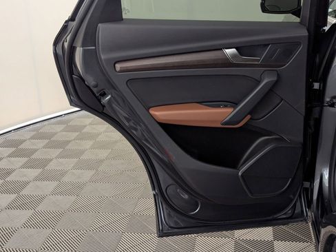 Used 2022 Audi Q5 2.0T Premium w/ Convenience Package AWD/4WD image 53