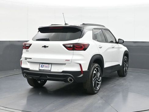 New 2026 Chevrolet TrailBlazer RS w/ Convenience Package AWD/4WD image 9