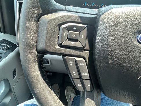 Used 2017 Ford F150 XLT w/ Equipment Group 302A Luxury image 19