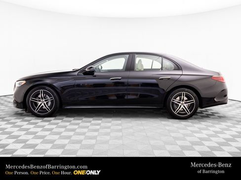 New 2026 Mercedes-Benz E 350 4MATIC Sedan image 2