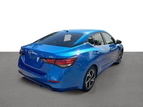Certified 2024 Nissan Sentra SV FWD image 3