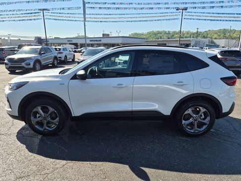 New 2026 Ford Escape ST-Line w/ Tech Pack #1 AWD/4WD image 6
