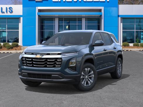 New 2026 Chevrolet Equinox LT FWD image 43
