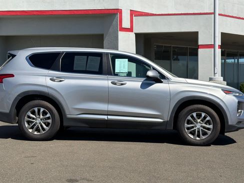 Used 2020 Hyundai Santa Fe SE AWD/4WD image 6