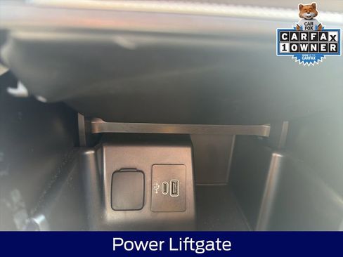 Used 2025 Ford Explorer Active w/ Active Comfort Package AWD/4WD image 21