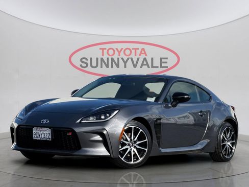 Certified 2023 Toyota GR86 image 2