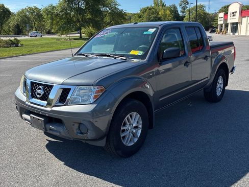 Used 2016 Nissan Frontier SV AWD/4WD image 1