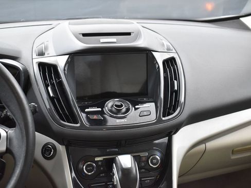 Used 2016 Ford C-MAX Energi SEL image 20