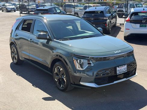 Used 2024 Kia Niro Wind FWD image 4