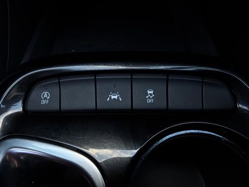Used 2025 Buick Encore GX Preferred FWD image 24