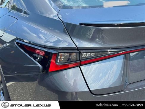Used 2023 Lexus IS 350 F Sport AWD/4WD image 11