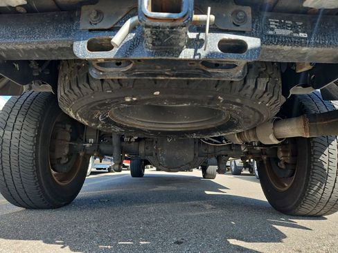 Used 2018 Ford F250 Lariat w/ Chrome Package image 22