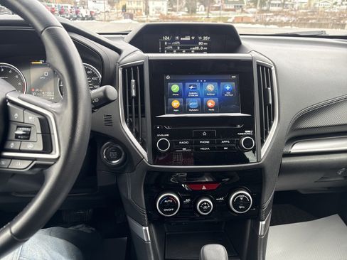 Used 2023 Subaru Forester Premium image 23