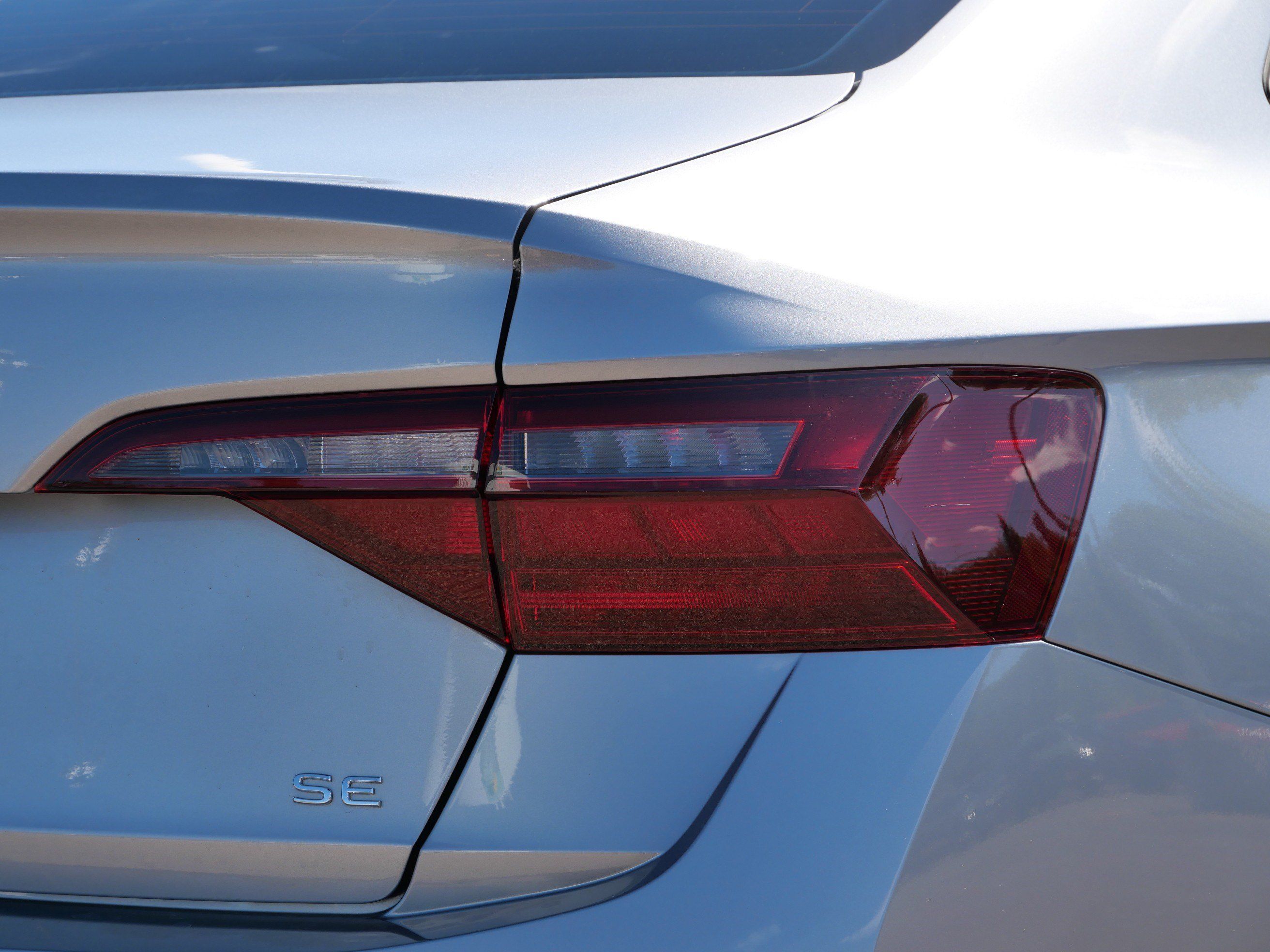 Used 2022 Volkswagen Jetta SE FWD image 16