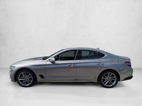 Used 2022 Genesis G70 2.0T AWD/4WD image 8