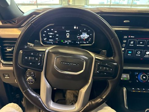 Used 2023 GMC Sierra 1500 Denali w/ Denali Reserve Package AWD/4WD image 31