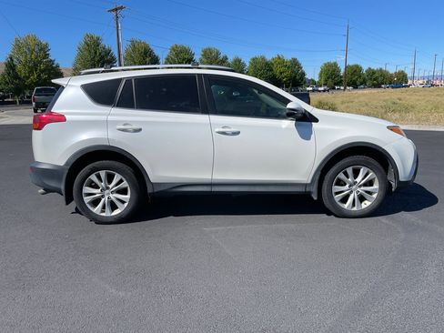 Used 2014 Toyota RAV4 Limited AWD/4WD image 2