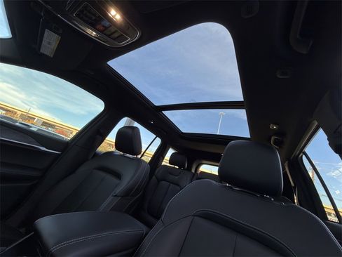 New 2025 Jeep Grand Cherokee Limited image 20