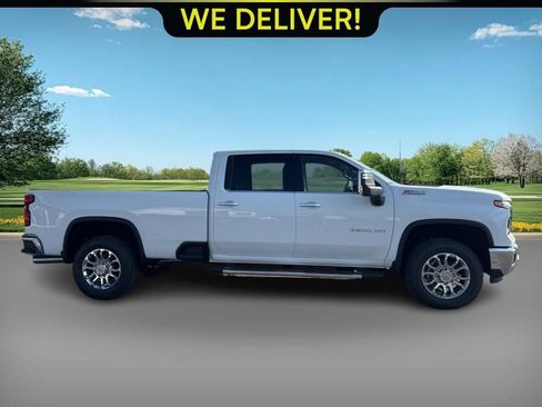 New 2025 Chevrolet Silverado 3500 LTZ w/ LTZ Premium Package AWD/4WD image 4
