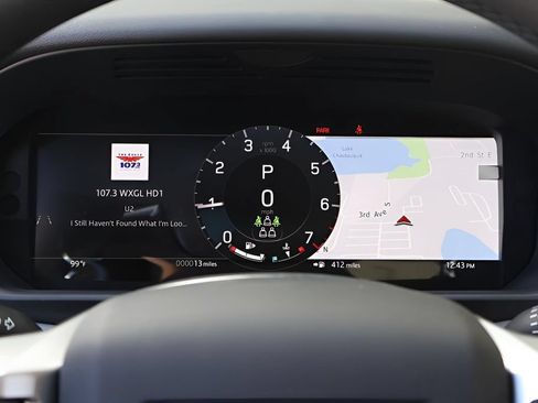 New 2025 Land Rover Discovery S AWD/4WD image 19