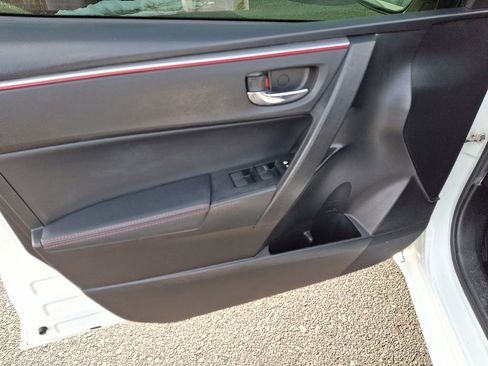 Used 2016 Toyota Corolla S Special Edition image 12