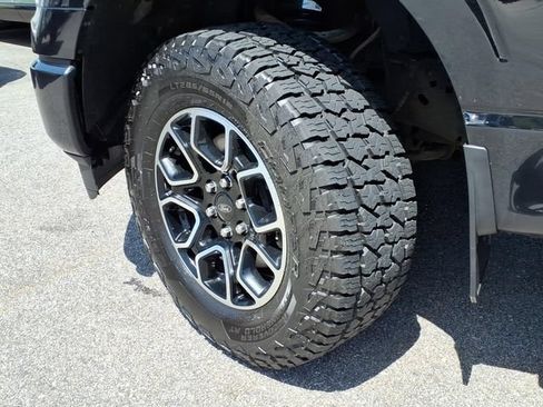 Used 2022 Ford F150 XLT w/ Equipment Group 302A High AWD/4WD image 7
