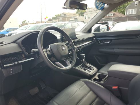 Used 2024 Honda CR-V EX-L image 16