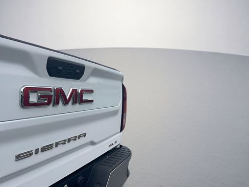 Used 2023 GMC Sierra 2500 SLE w/ SLE Convenience Package AWD/4WD image 36