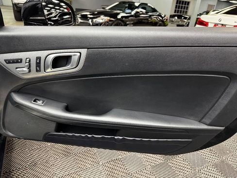 Used 2019 Mercedes-Benz SLC 300 w/ Premium Package image 56