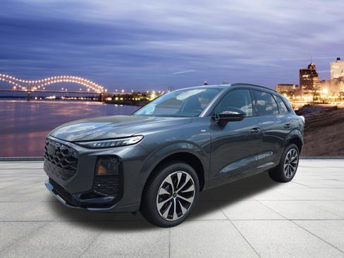 New 2026 Audi Q3 quattro 2.0T AWD/4WD image 1