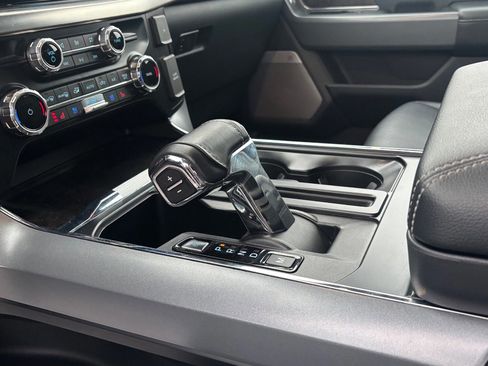 Certified 2022 Ford F150 Lariat image 47