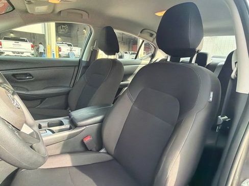 Used 2025 Nissan Sentra S FWD image 19