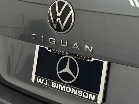 Used 2023 Volkswagen Tiguan S image 20