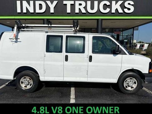 Used 2014 Chevrolet Express 2500 RWD image 1