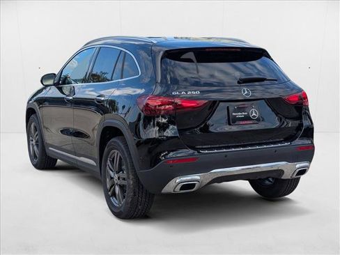 New 2026 Mercedes-Benz GLA 250 image 9