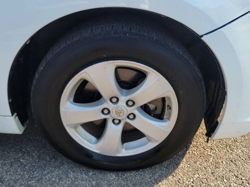 Used 2014 Toyota Sienna L FWD image 23