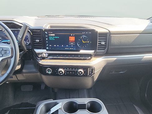 Used 2023 Chevrolet Silverado 1500 LT w/ Work Truck Package AWD/4WD image 12