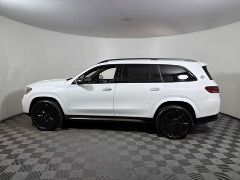 Used 2025 Mercedes-Benz Maybach GLS 600 4MATIC image 4