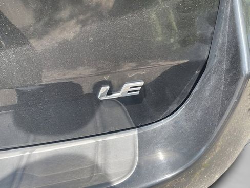 Used 2014 Toyota Sienna LE FWD image 9
