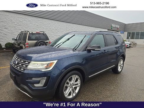 Used 2017 Ford Explorer XLT w/ Equipment Group 202A FWD image 1