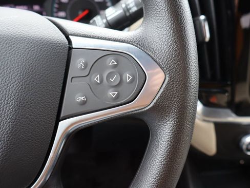 Used 2024 Chevrolet Traverse LS w/ Safety Package image 8