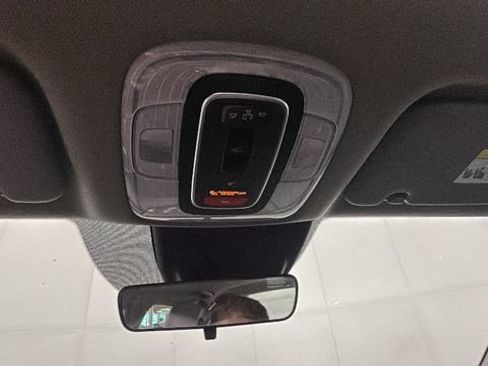 Used 2024 Hyundai Elantra SEL w/ Convenience Package FWD image 25