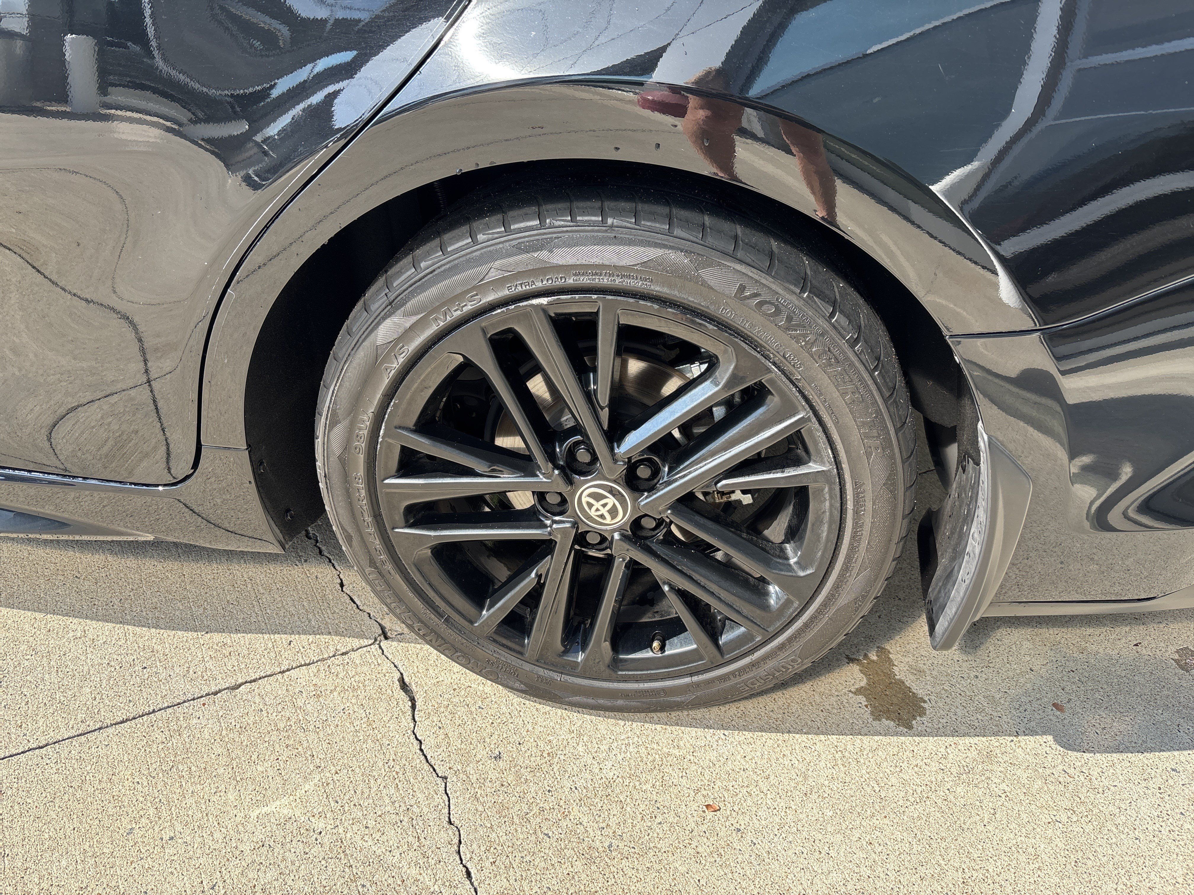 Used 2025 Toyota Camry SE FWD image 31